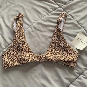 nwt bikini top